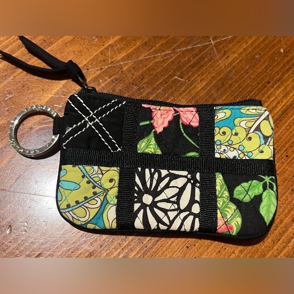 Vera Bradley Quilted Patchwork Mini Wallet Coin Purse / Card Holder EUC!